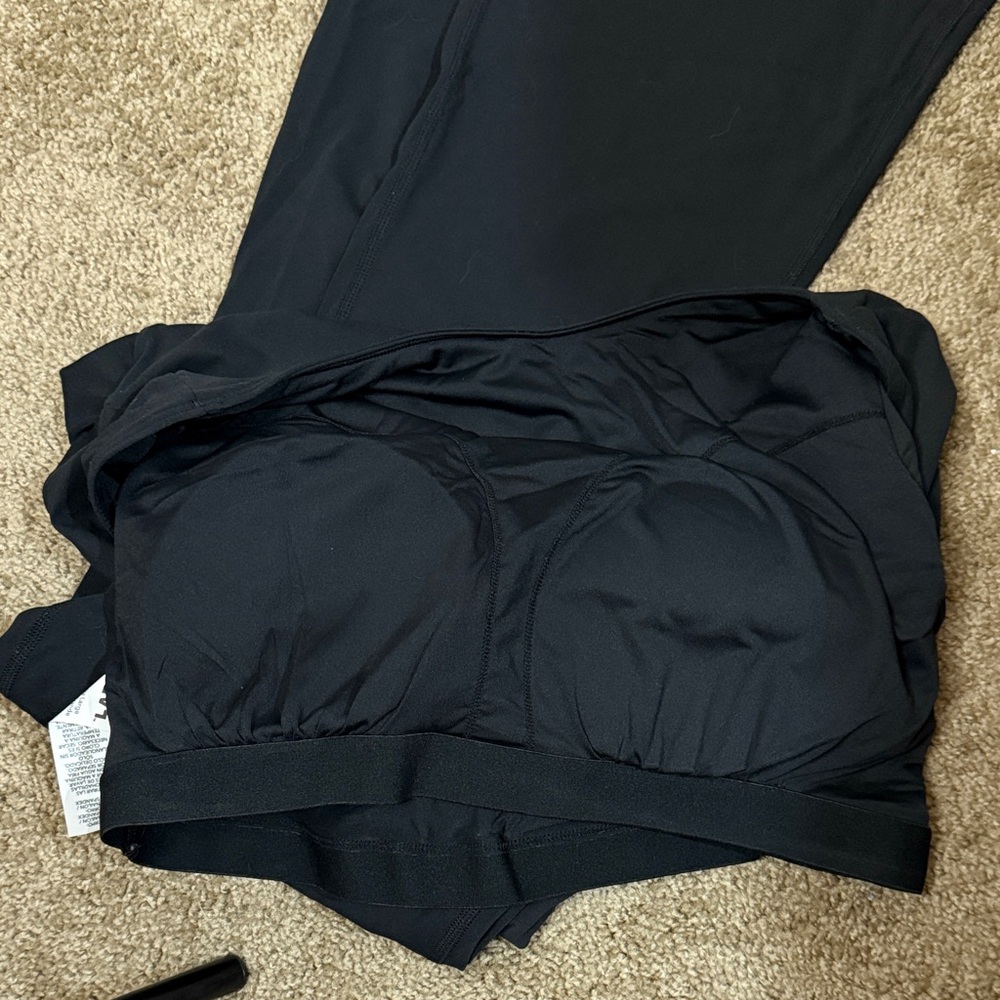 JoyLab XL - Women’s Black Jumpsuit with Built in Bra - Picture 4 of 4
